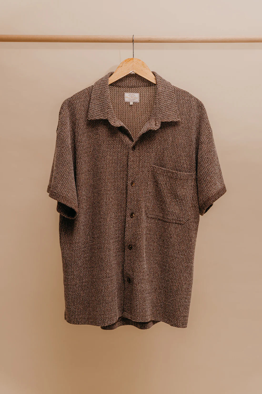 Ottway the Label - OTTWAY DIXTON SHORT SLEEVE SHIRT IN TEXTURED BROWN - Rent With Thred