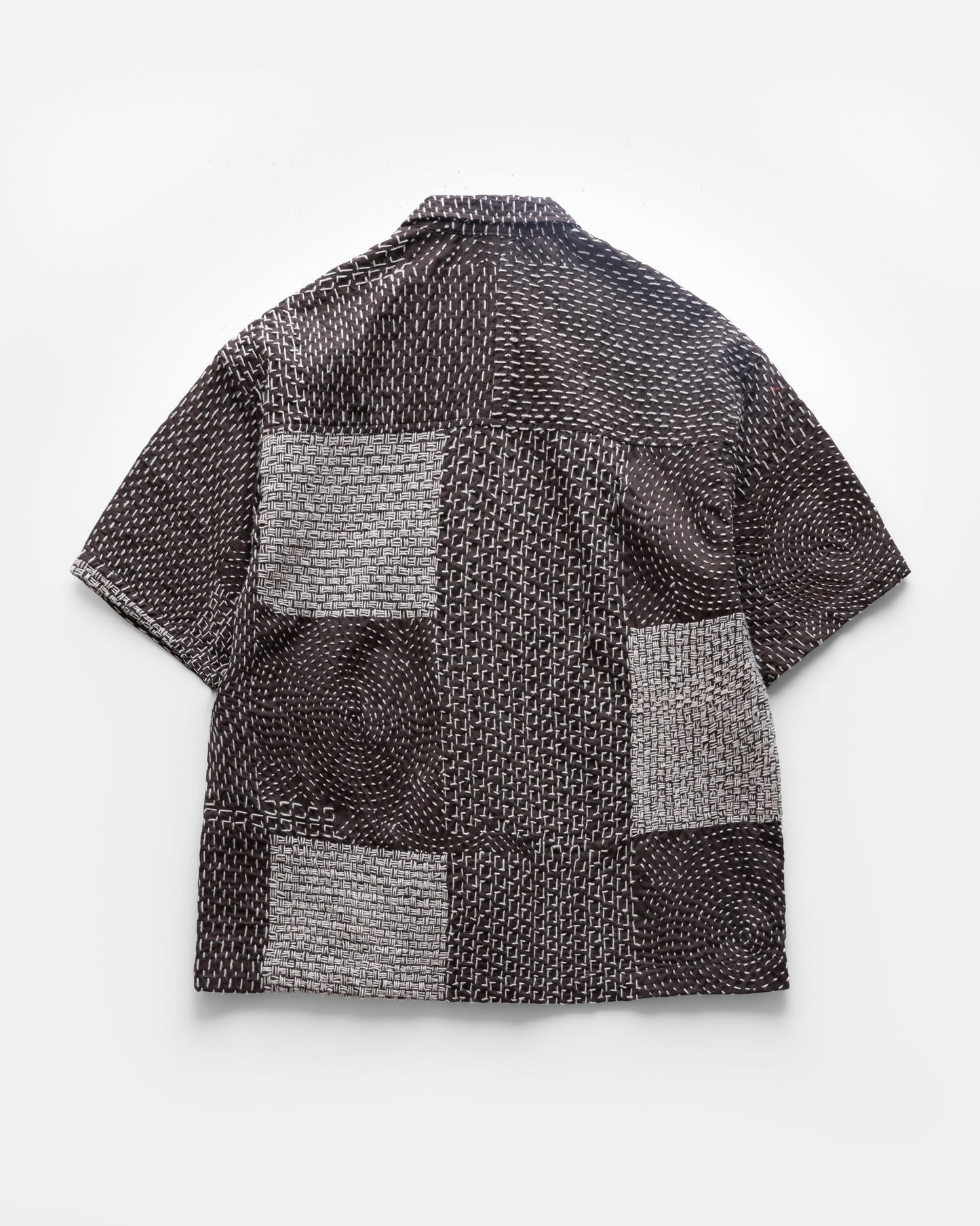 18 East - 18 EAST SS SAM SHIRT IN FONDENTE BROWN / ECRU PATCHWORK KANTHA STITCHED COTTON - Rent With Thred
