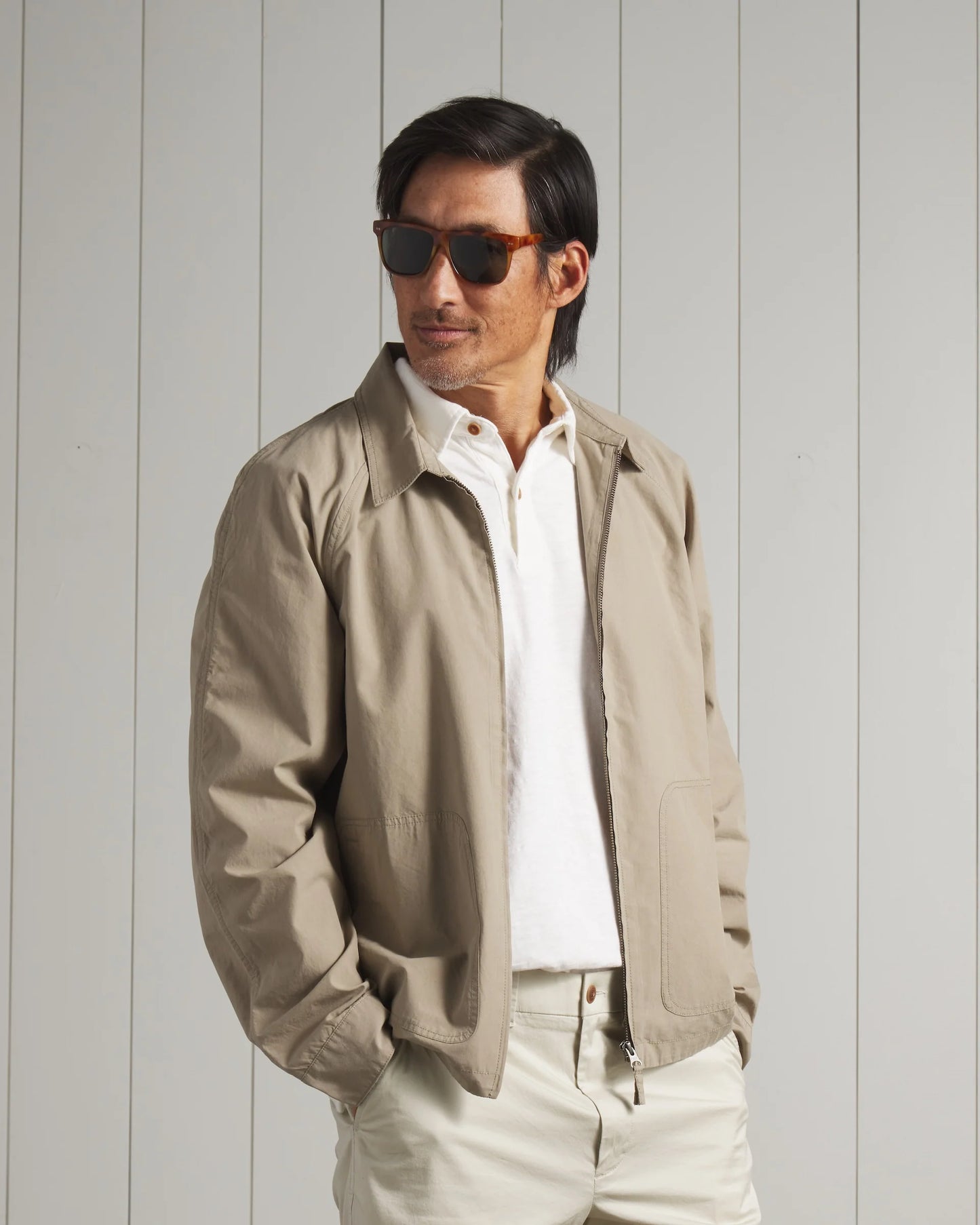 GRAYERS RETRO SHELL WINDBREAKER IN CEMENT