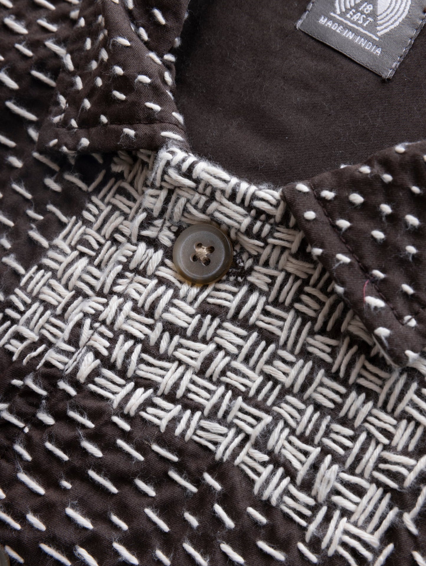 18 East - 18 EAST SS SAM SHIRT IN FONDENTE BROWN / ECRU PATCHWORK KANTHA STITCHED COTTON - Rent With Thred
