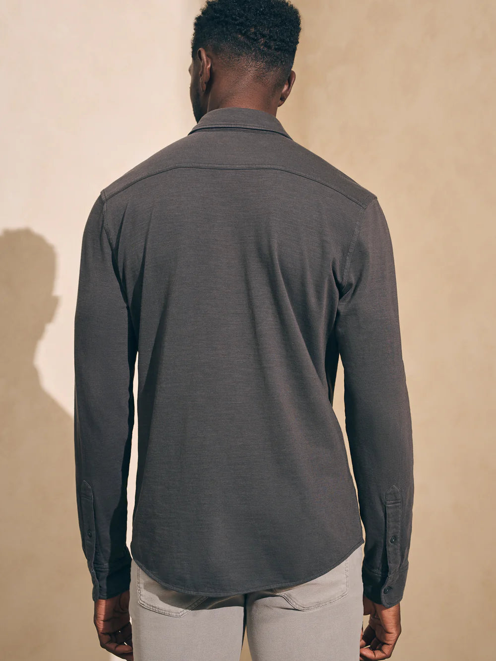Faherty - FAHERTY SUNWASHED KNIT SHIRT WASHED BLACK - Rent With Thred