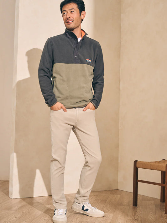 Faherty - FAHERTY FLEECE POPOVER IN FADED BLACK AND LIGHT PINE - Rent With Thred