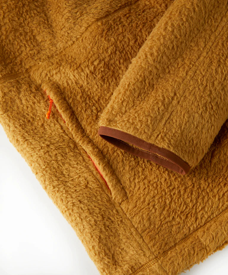 Outerknown - OUTERKNOWN SKYLINE HALF ZIP POPOVER IN CURRY - Rent With Thred