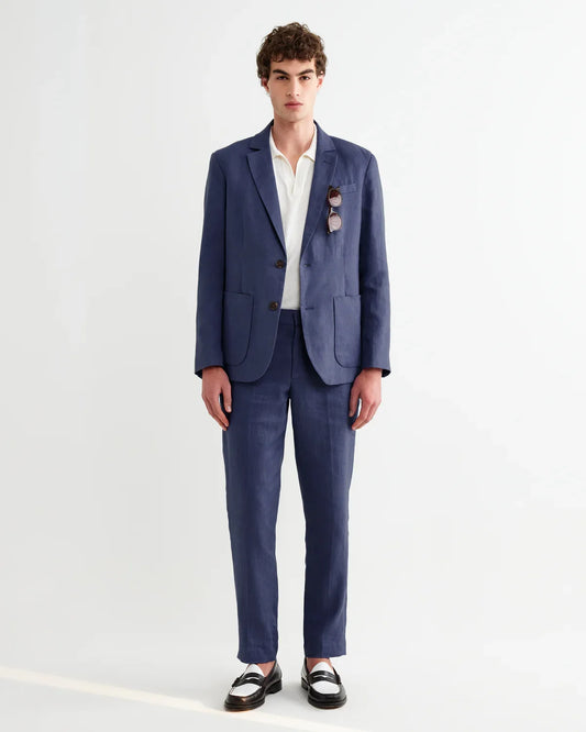 Online Personal Stylist for Men: Best Services, Costs & How It Works
