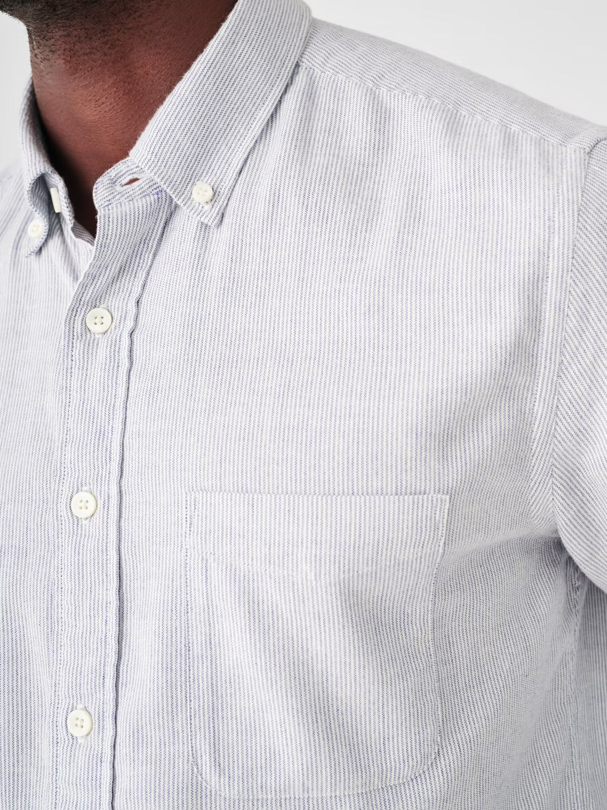 FAHERTY STRETCH OXFORD SHIRT IN CLASSIC STRIPE in CLASSIC STRIPE — view 2