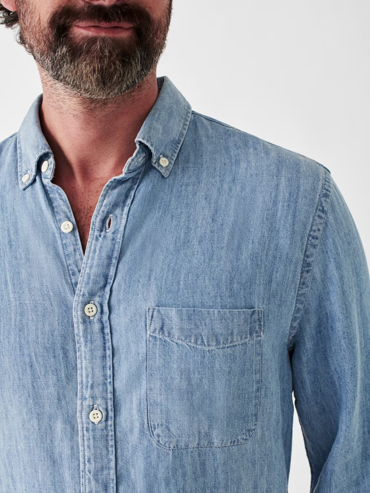 FAHERTY THE TRIED AND TRUE CHAMBRAY SHIRT in See product description — view 2