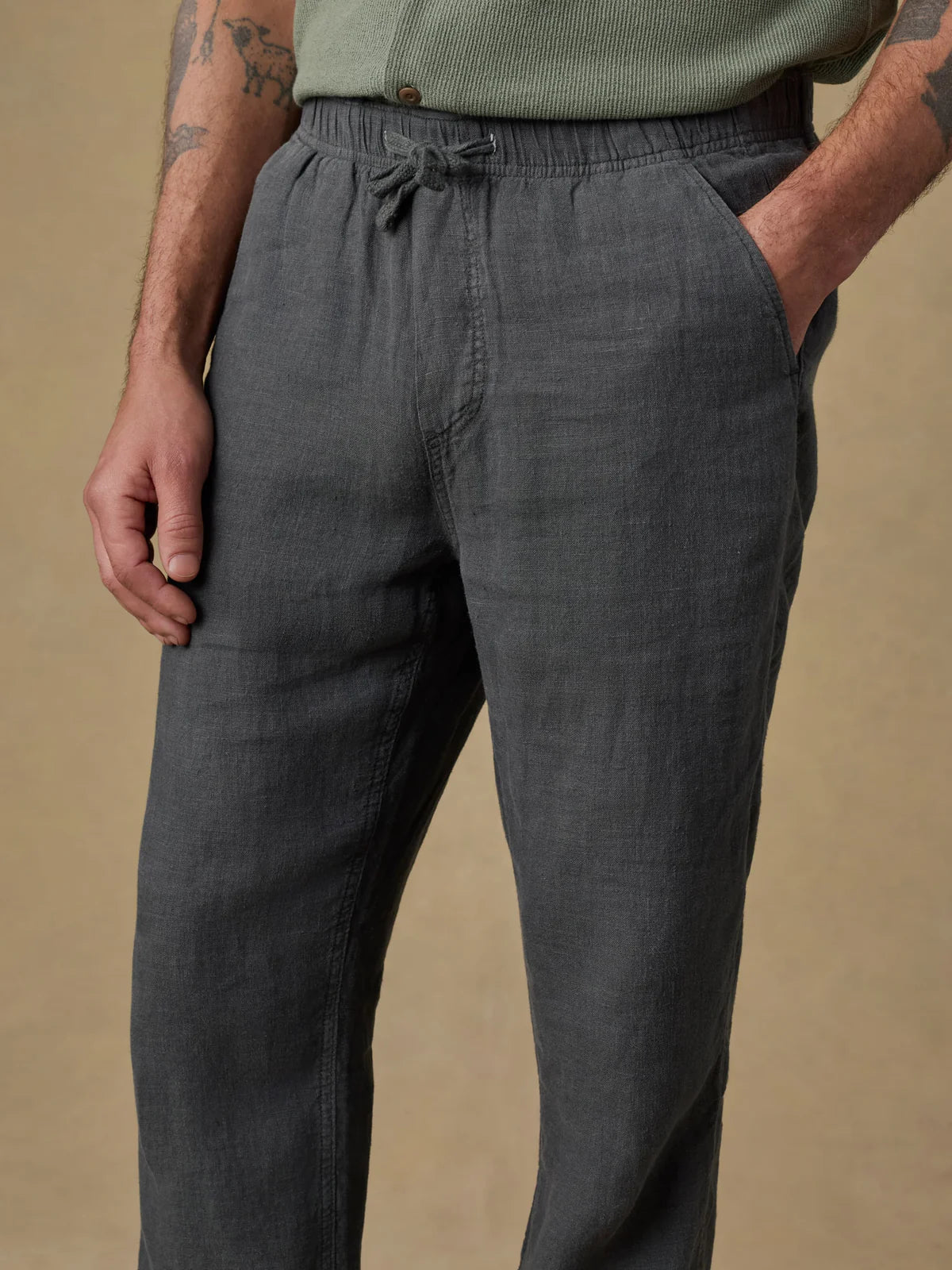 FAHERTY LINEN DRAWSTRING PANT IN WASHED BLACK in WASHED BLACK — view 4
