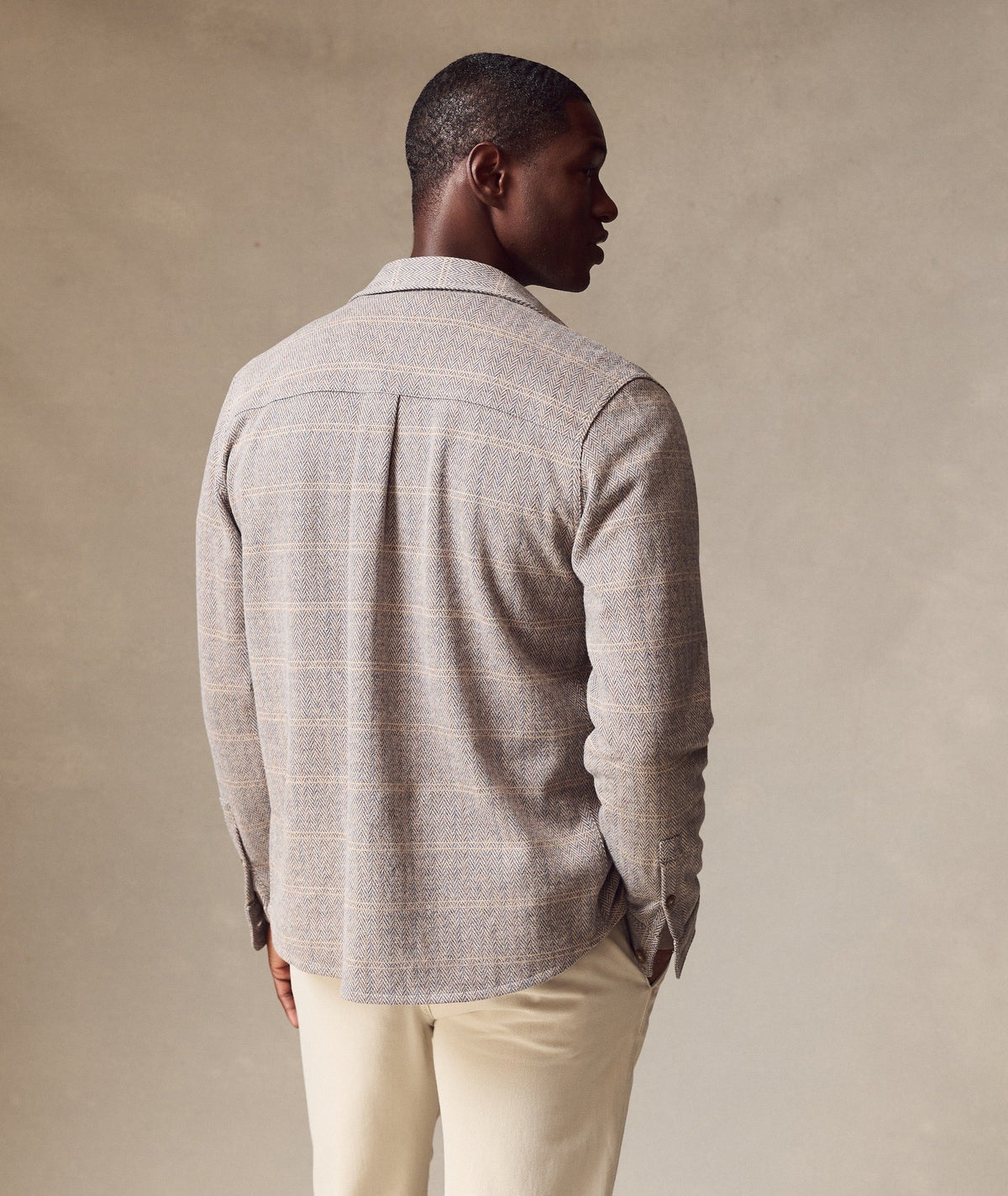 MARINE LAYER PACIFICA STRETCH TWILL OVERSHIRT IN BROWN PLAID HERRINGBONE