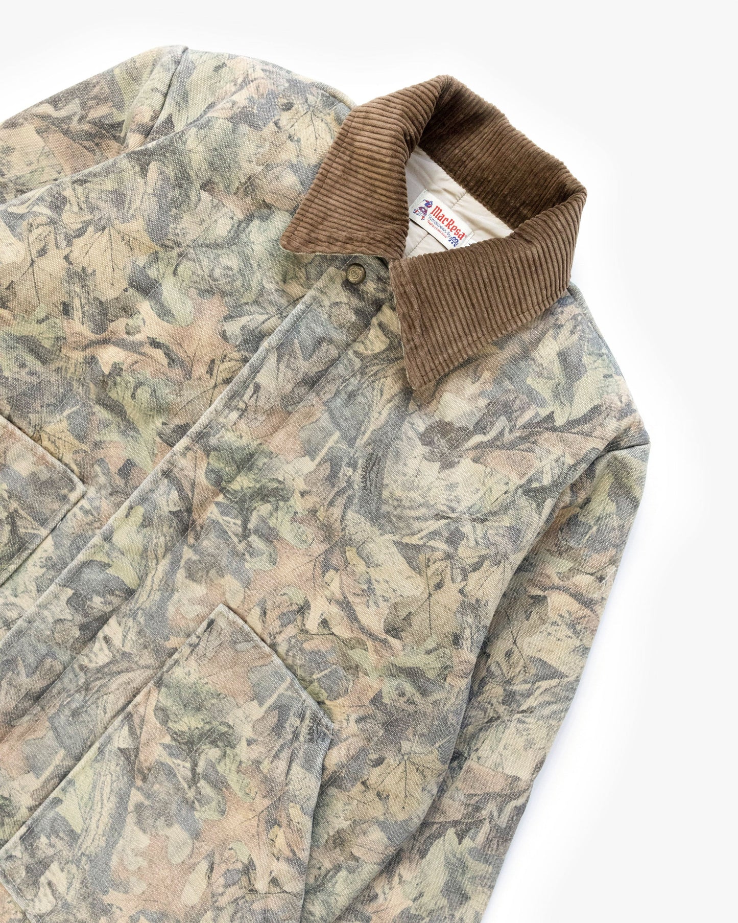 MANRESA THE BITTNER COAT IN TREE CAMO