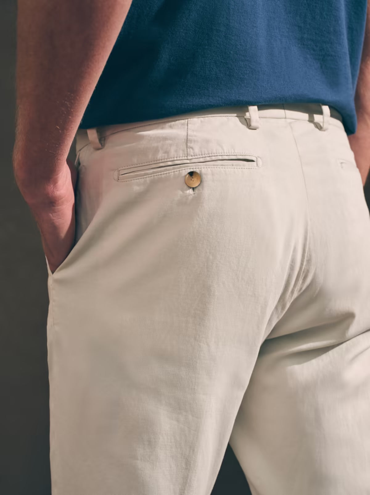 FAHERTY RESERVE ALL-SEASON LINEN TROUSER IN TROPICAL IVORY in TROPICAL IVORY — view 3