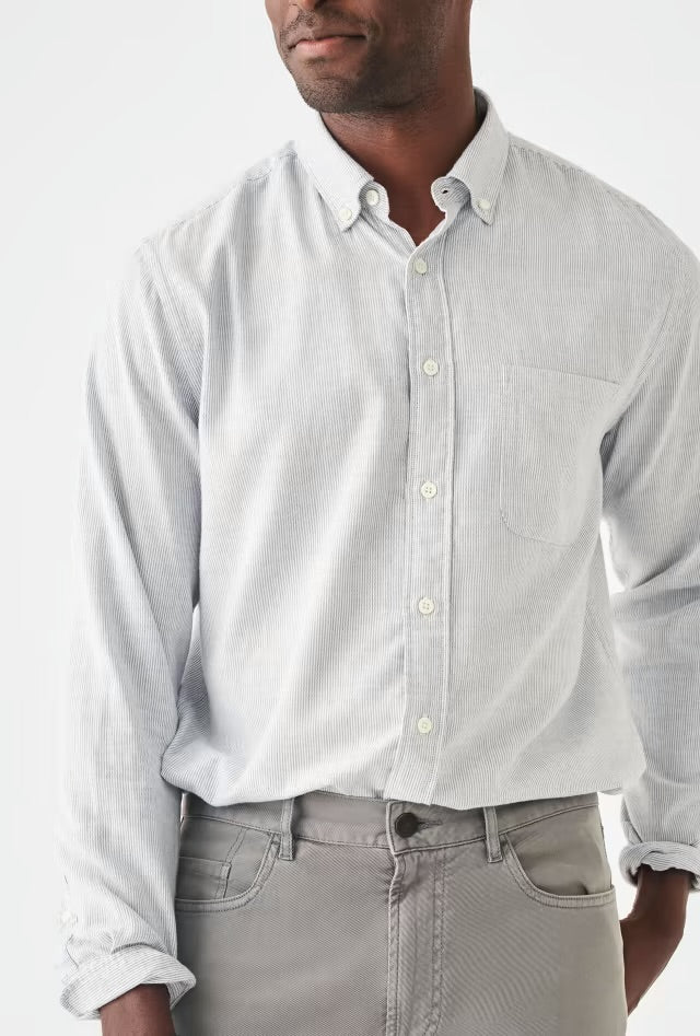 FAHERTY STRETCH OXFORD SHIRT IN CLASSIC STRIPE in CLASSIC STRIPE — main product view