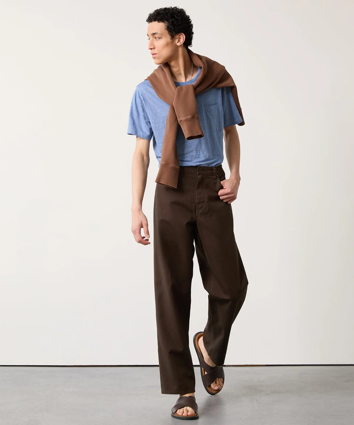 TODD SNYDER RELAXED FIT 5-POCKET COTTON LINEN PANT IN ESPRESSO BEAN in ESPRESSO BEAN — view 2