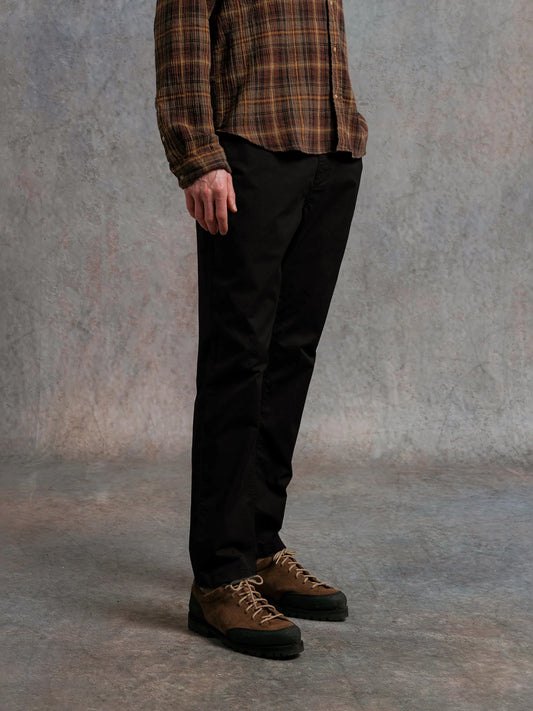 KESTIN INVERNESS TROUSER IN BLACK COTTON TWILL