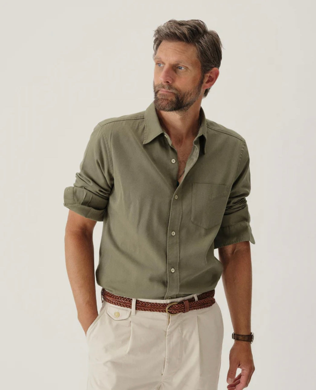 Buck Mason - BUCK MASON TWILL ONE POCKET SHIRT IN MESQUITE GREEN - Rent With Thred