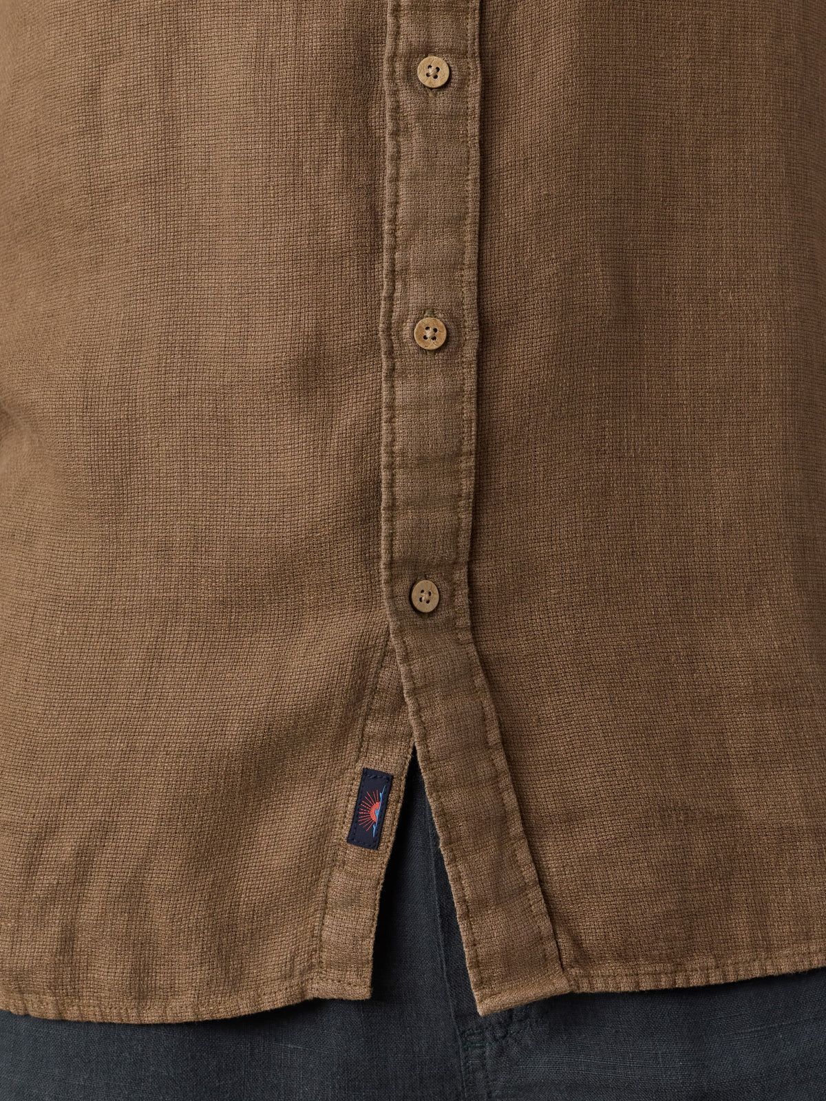 FAHERTY SS PALMA LINEN SHIRT IN ISLAND BROWN in ISLAND BROWN — view 4