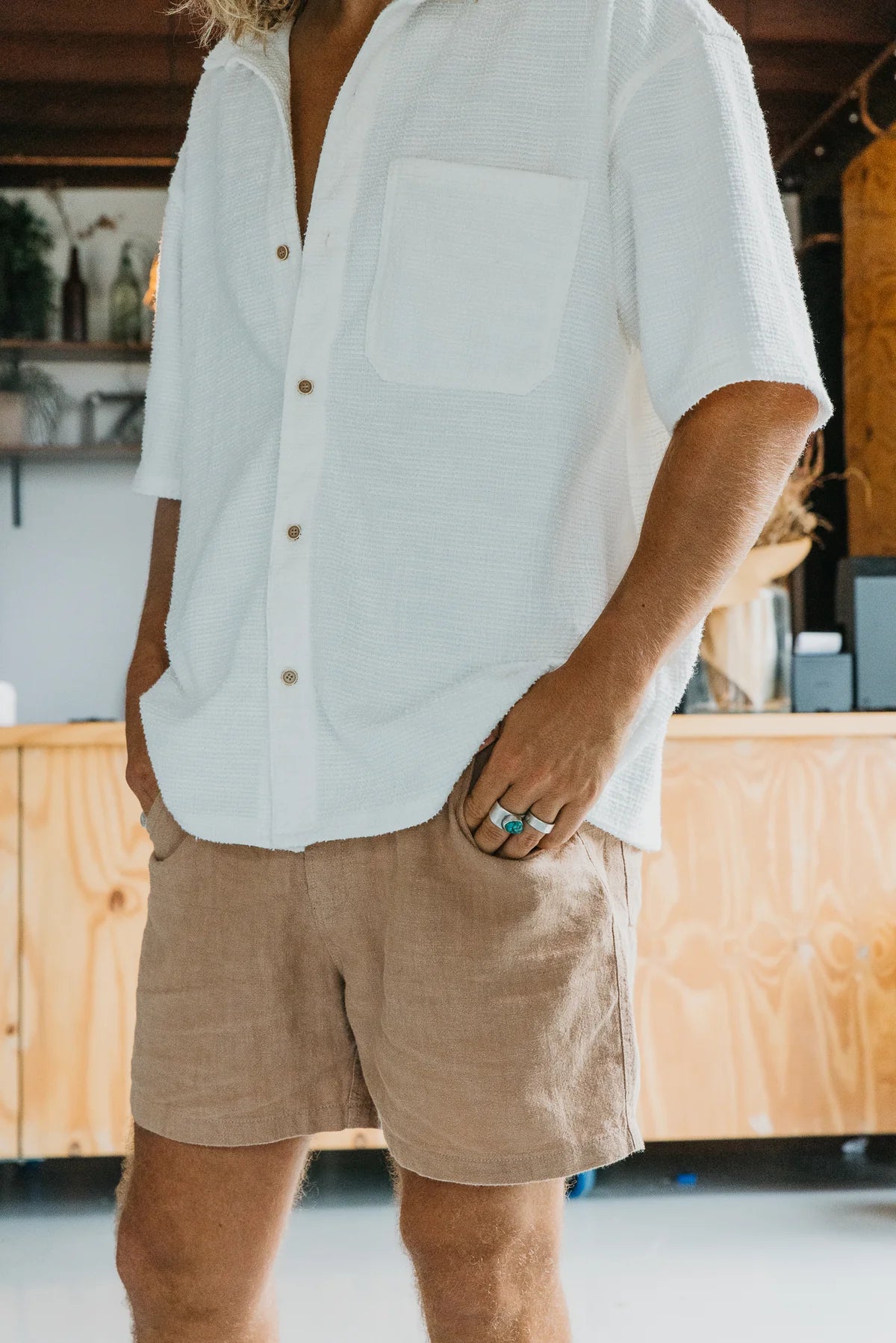 OTTWAY THE LABEL TEXTURED SHORT SLEEVE SHIRT IN WHITE