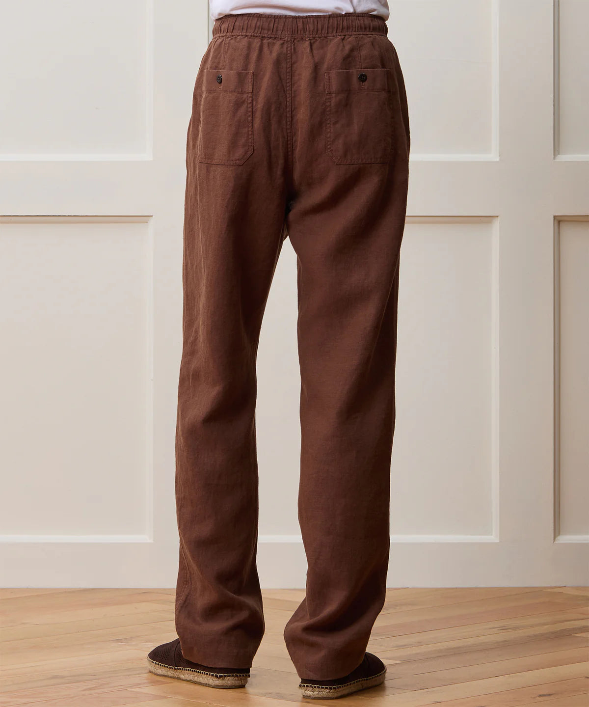 TODD SNYDER STRAIGHT FIT LINEN BEACH PANT IN CIGAR in CIGAR — view 2