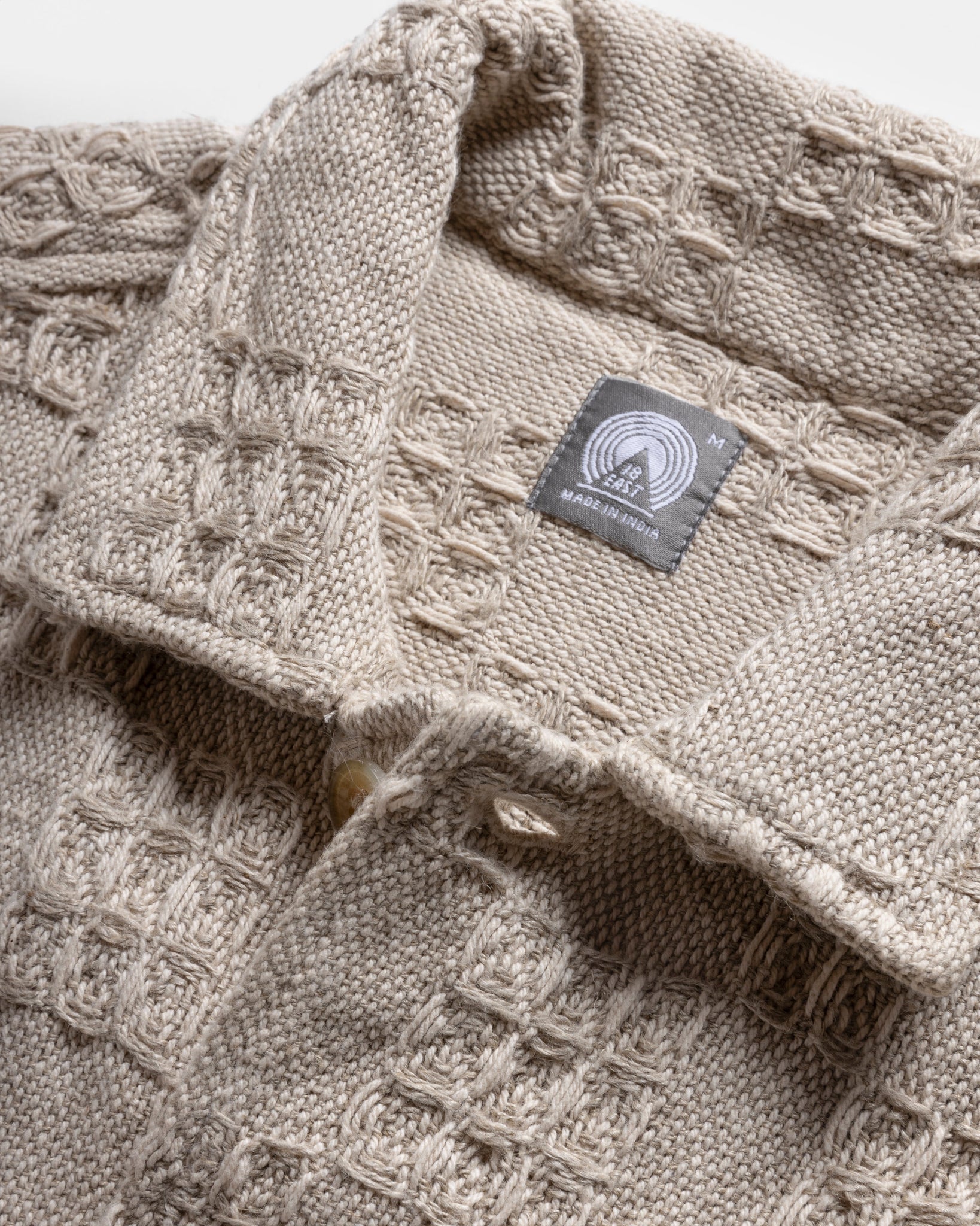 18 EAST SAM SHIRT JACKET IN NATURAL HANDLOOM JACQUARD COTTON in NATURAL HANDLOOM JACQUARD COTTON — view 2