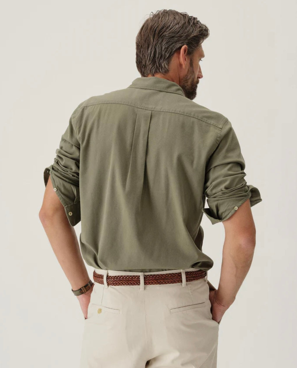 Buck Mason - BUCK MASON TWILL ONE POCKET SHIRT IN MESQUITE GREEN - Rent With Thred