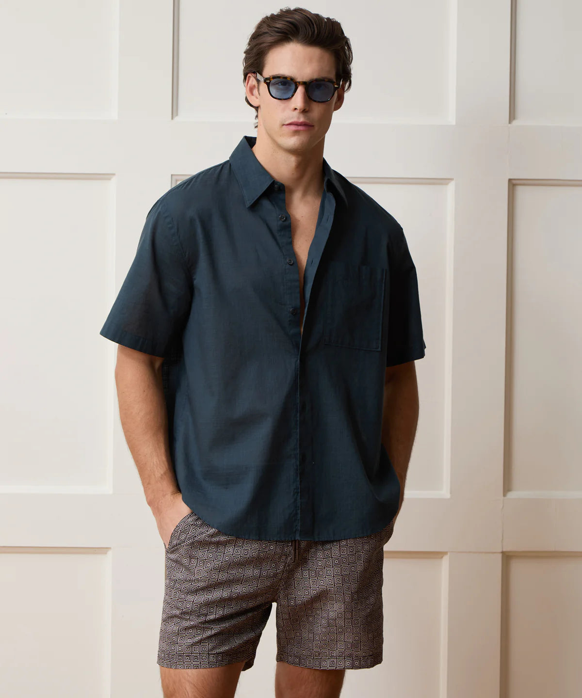 TODD SNYDER EASY CUT SUMMERWEIGHT SHIRT IN POSEIDON in POSEIDON — view 2
