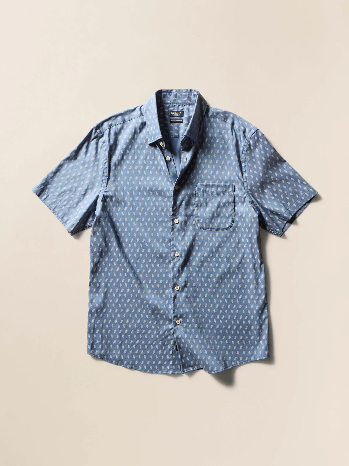 FAHERTY MOVEMENT SS SHIRT IN MARINE PALM FOLIAGE in MARINE PALM FOLIAGE — main product view