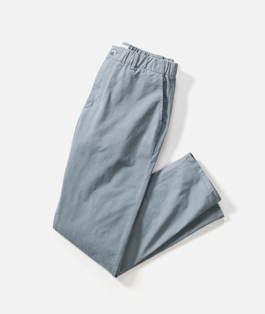 MARINE LAYER SATURDAY TWILL CHINO PANT IN CHINA BLUE