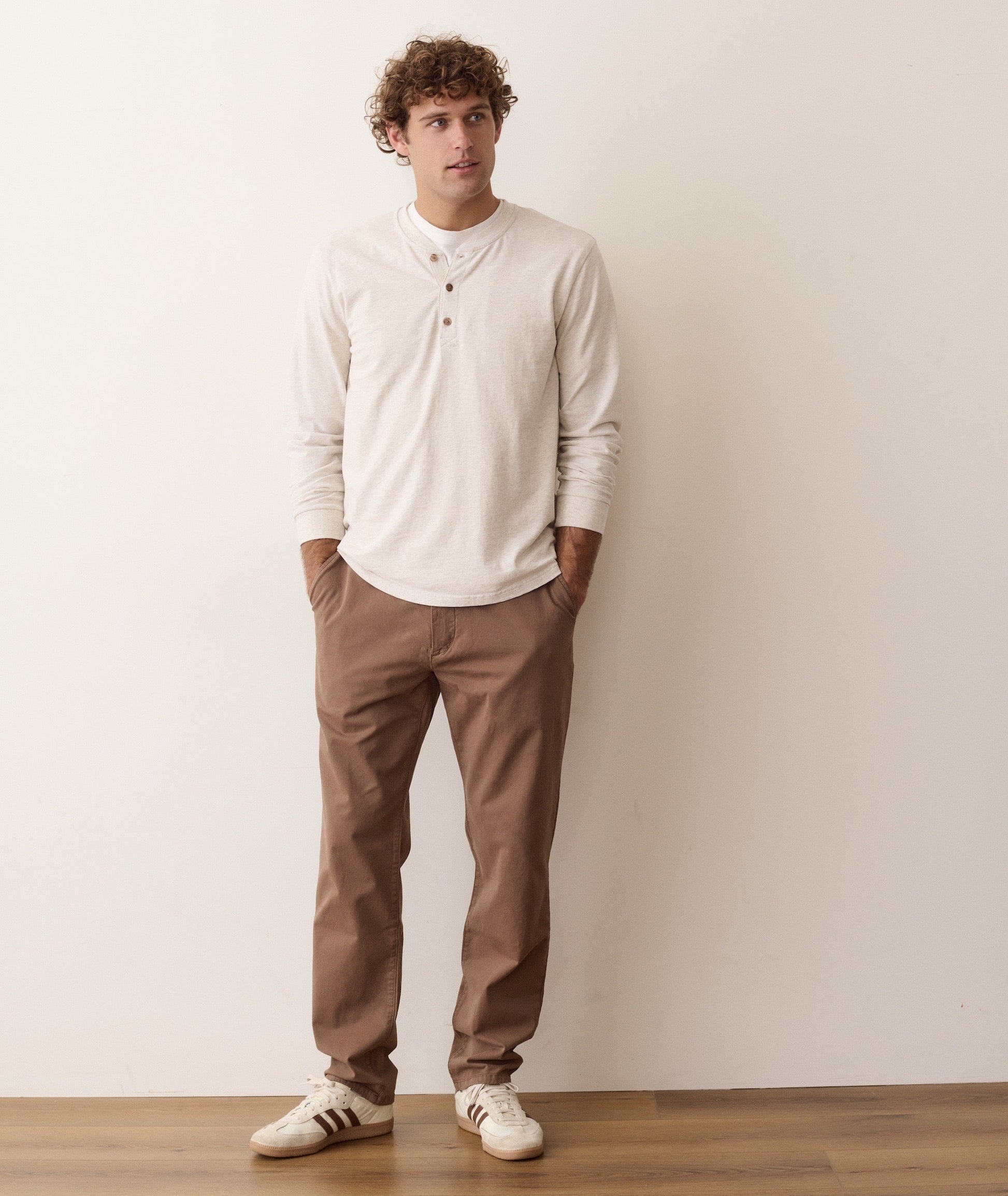 Marine Layer Saturday Twill Chino - Slim Straight in Tobacco - Rent With Thred