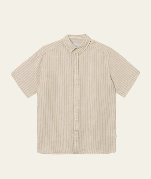 LES DEUX KRIS LINEN SS SHIRT IN LIGHT DESERT SAND product view