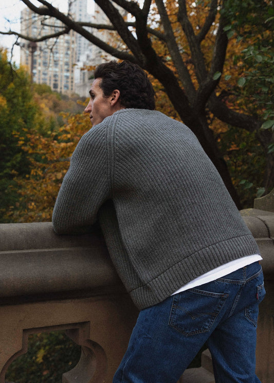 YELLOW LABEL CO. CHUNKY KNIT IN DARK GREY