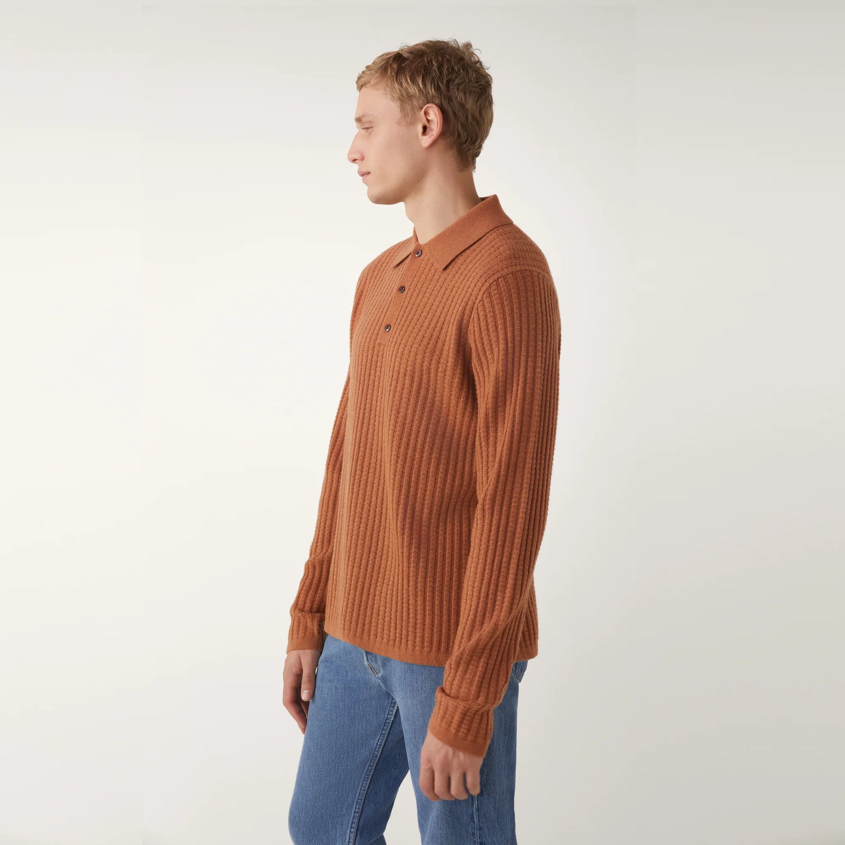GUEST IN RESIDENCE WAFFLE POLO IN ALMOND in RESIDENCE WAFFLE POLO IN ALMOND — view 3