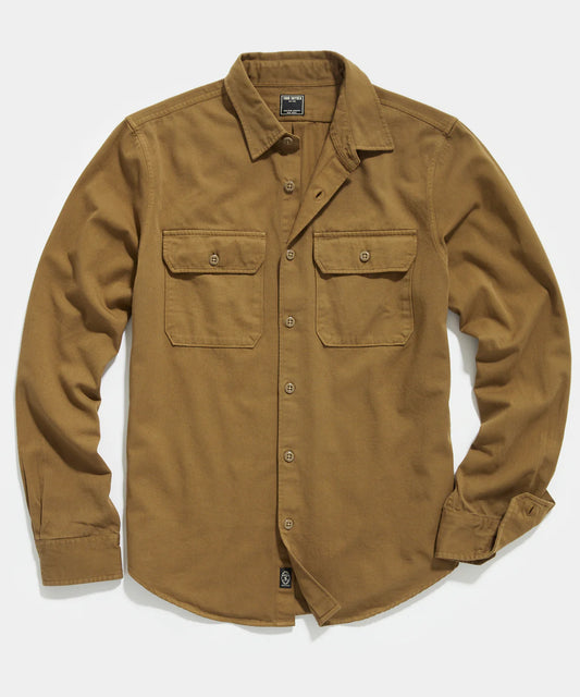 TODD SNYDER TWO POCKET UTILITY LONG SLEEVE SHIRT IN OCHRE RUST