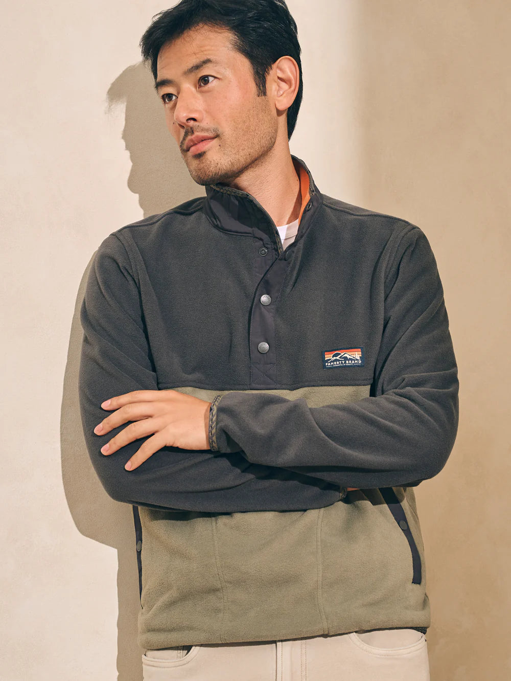 FAHERTY FLEECE POPOVER IN FADED BLACK AND LIGHT PINE in FADED BLACK AND LIGHT PINE — view 2