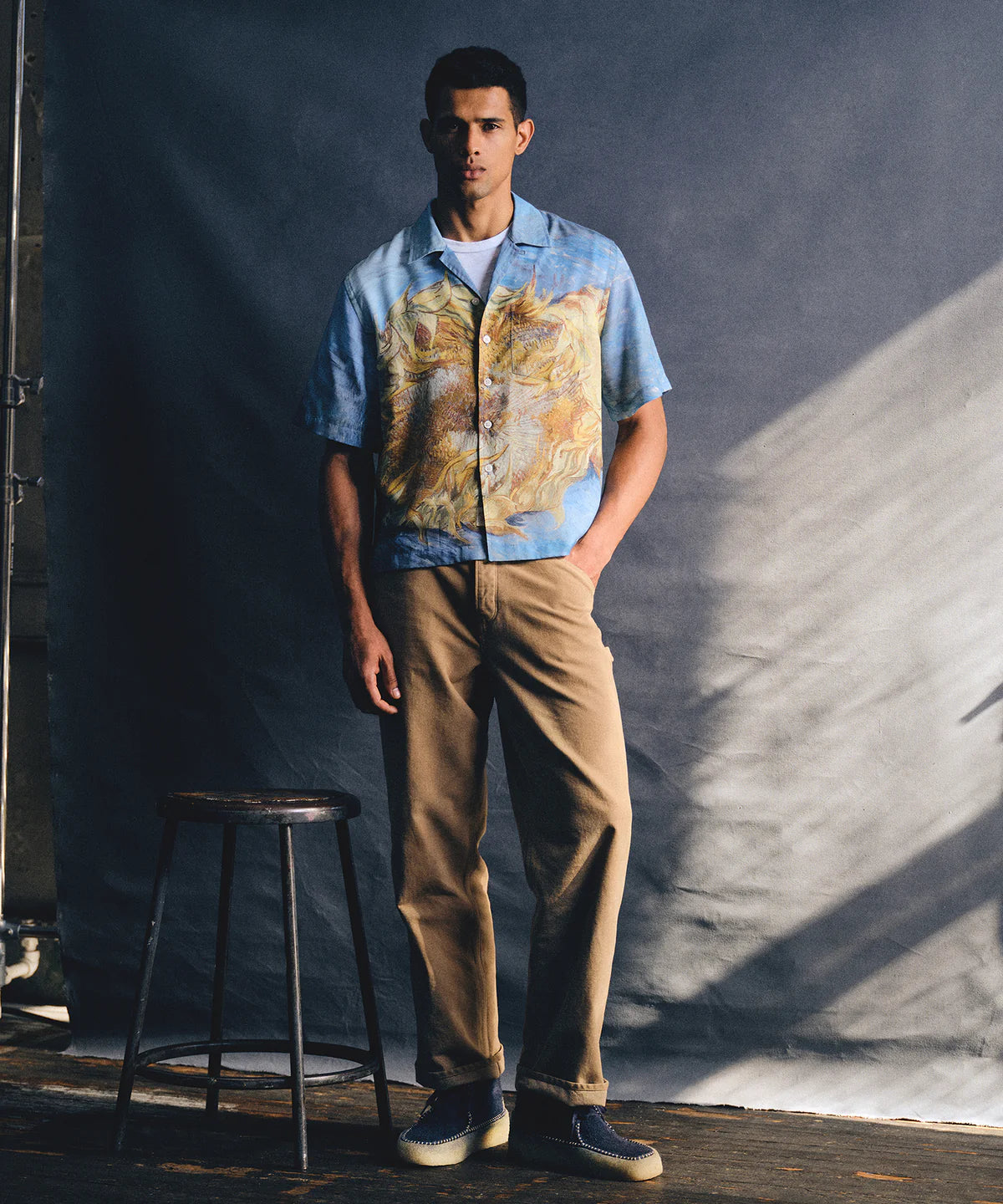 TODD SNYDER X THE MET VAN GOGH CROPPED SHIRT IN SUNFLOWERS in SUNFLOWERS — view 2