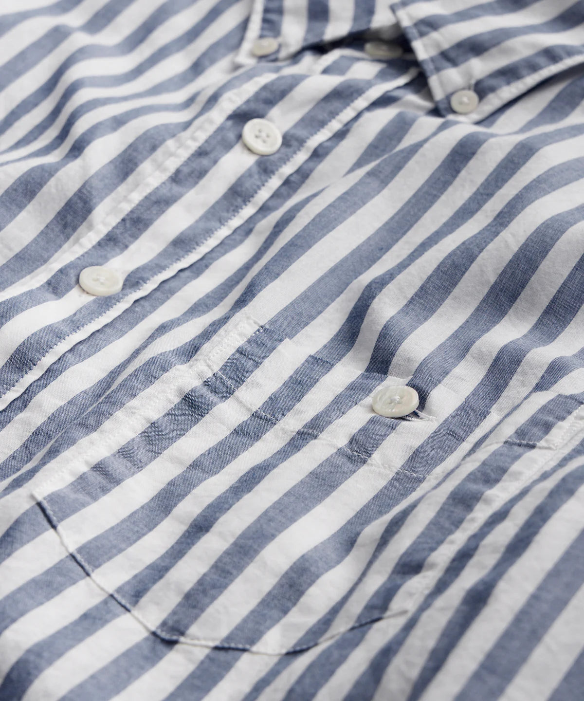 TODD SNYDER SLIM FIT SUMMERWEIGHT FAVORITE SHIRT IN BLUE STRIPE in BLUE STRIPE — view 4