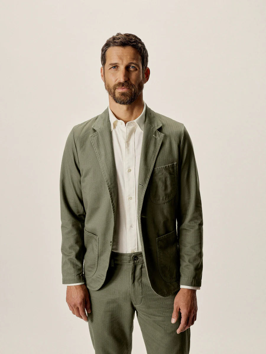 BUCK MASON HERRINGBONE TWILL CARRY-ON JACKET IN FATIGUE DUSTY OLIVE in FATIGUE DUSTY OLIVE — view 5