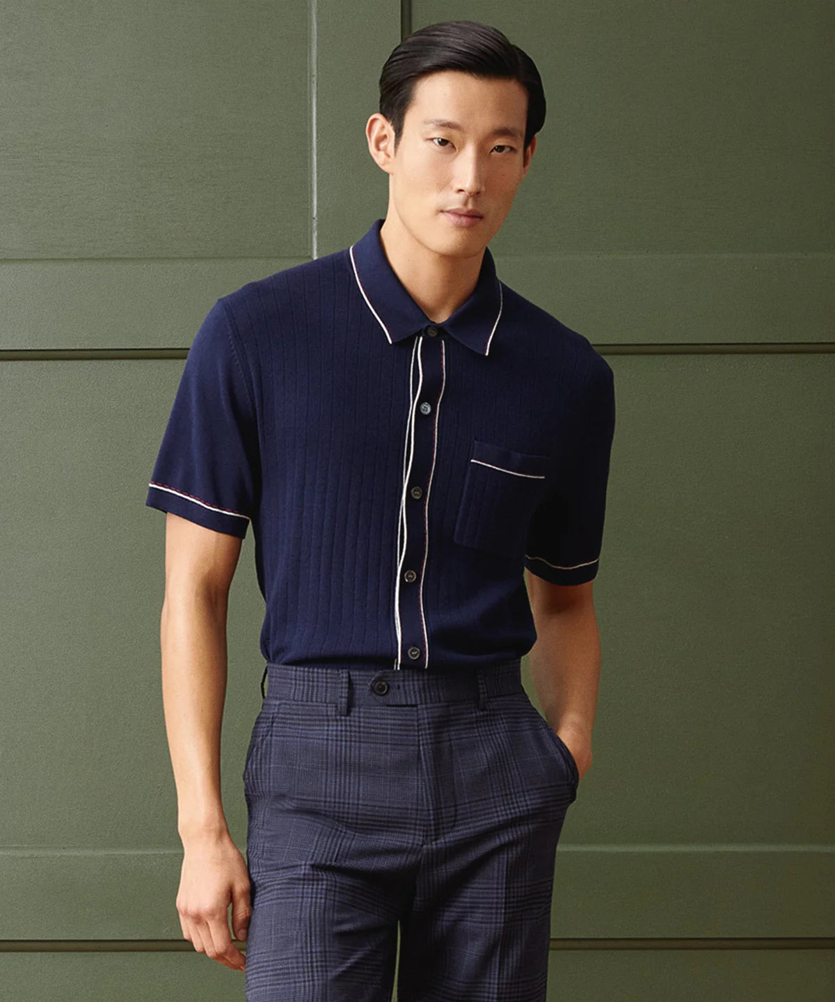 TODD SNYDER COTTON SILK SHORT SLEEVE FULL PLACKET RIVIERA POLO IN NAVY in NAVY — view 2