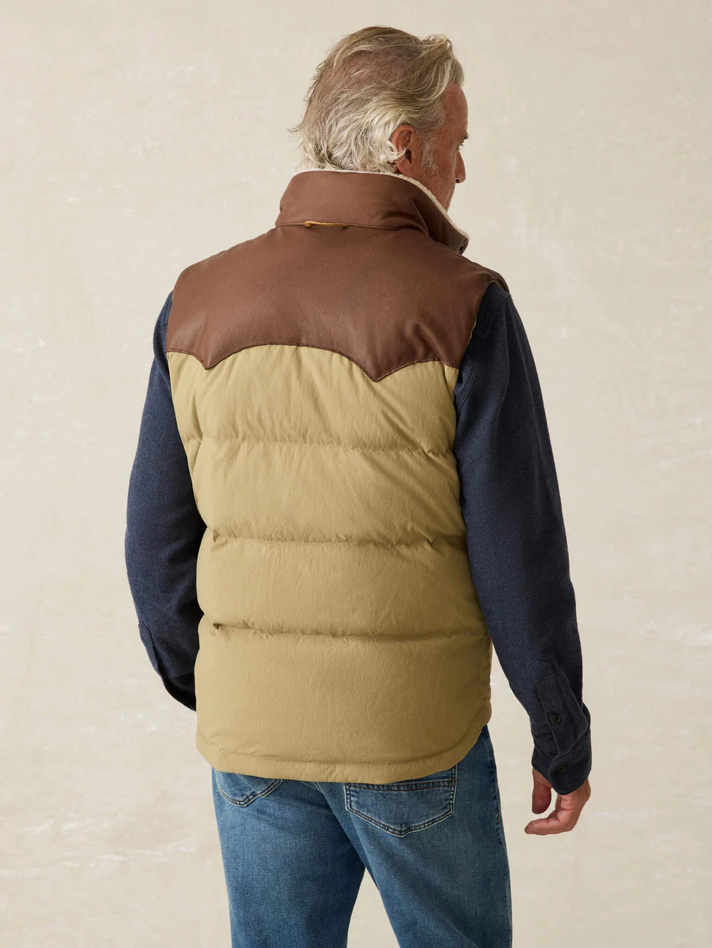 FAHERTY RANGE DOWN VEST IN DRILL KHAKI