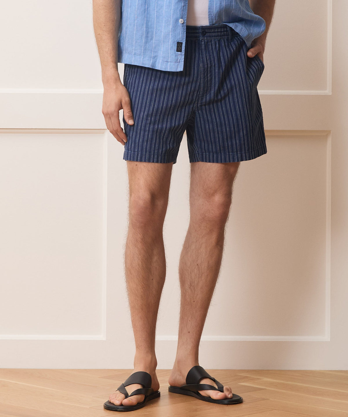 Todd Snyder 5" Cotton Beachcomber Short in Indigo - Rent with Thred