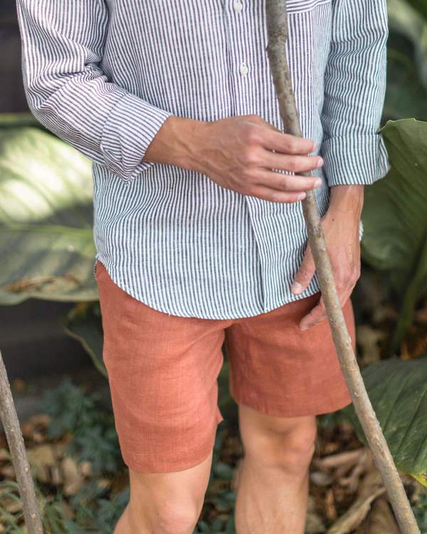ALEX CRANE BO SHORTS IN SEQUOIA in SEQUOIA — view 2