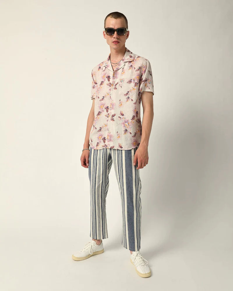 CORRIDOR NOVELLA SHORT-SLEEVE IN FLORAL in FLORAL — view 3