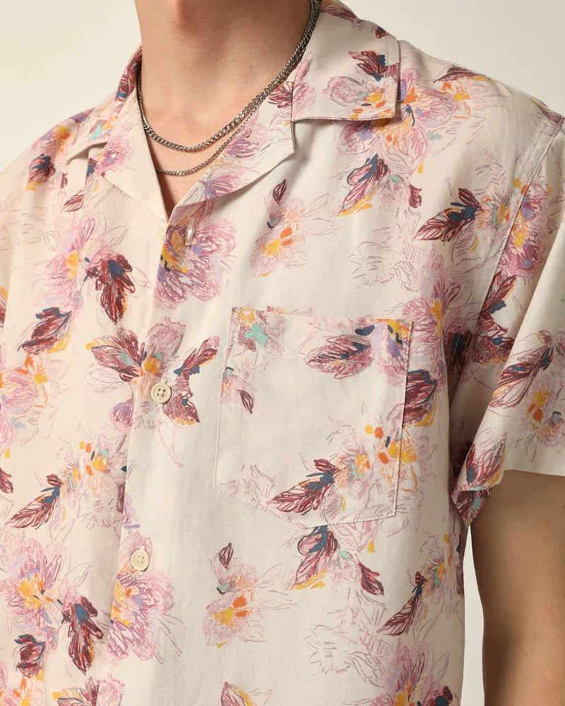 CORRIDOR NOVELLA SHORT-SLEEVE IN FLORAL in FLORAL — view 2