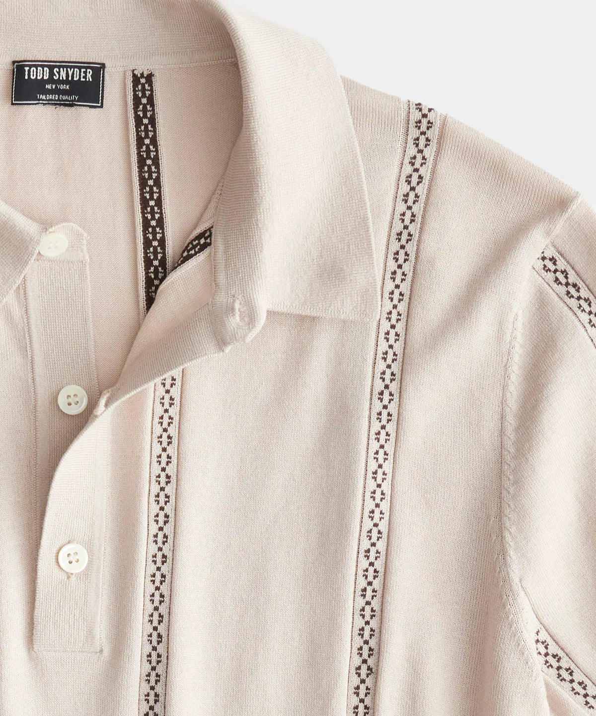 Todd Snyder - TODD SNYDER DECO STRIPE SHORT-SLEEVE SWEATER POLO IN DESERT BEIGE - Rent With Thred