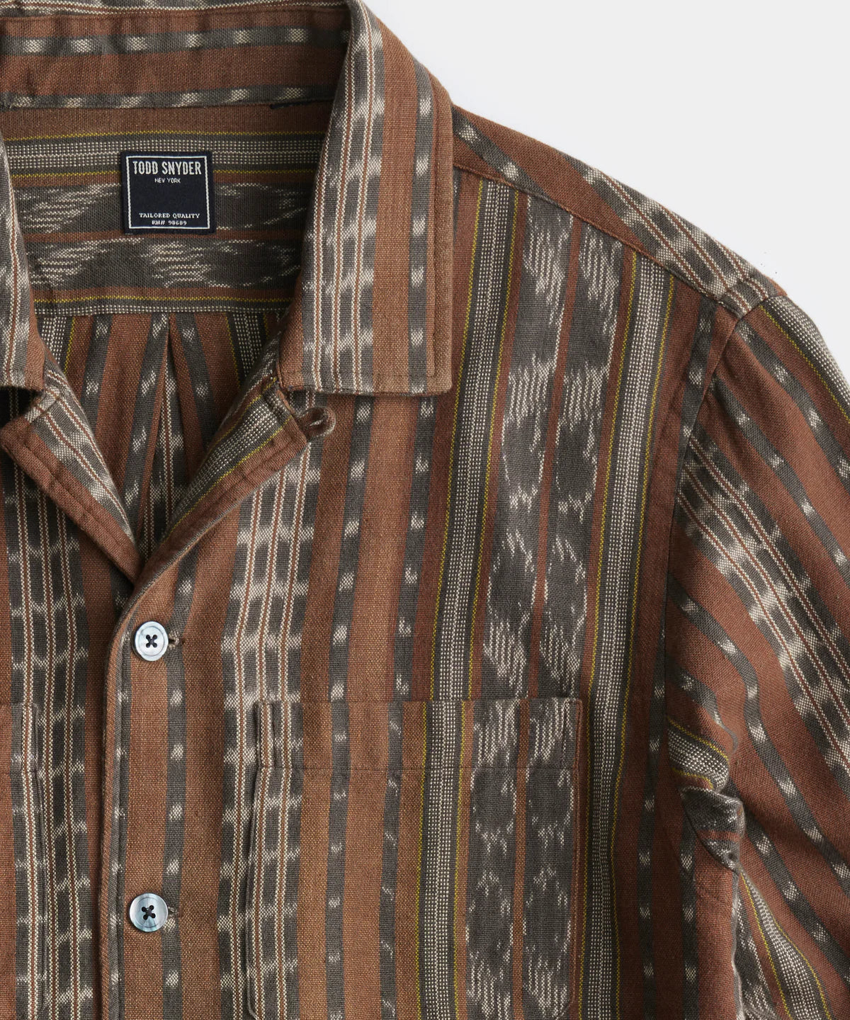 TODD SNYDER JACQUARD LONG SLEEVE GUAYABERA IN RUST in RUST — view 5