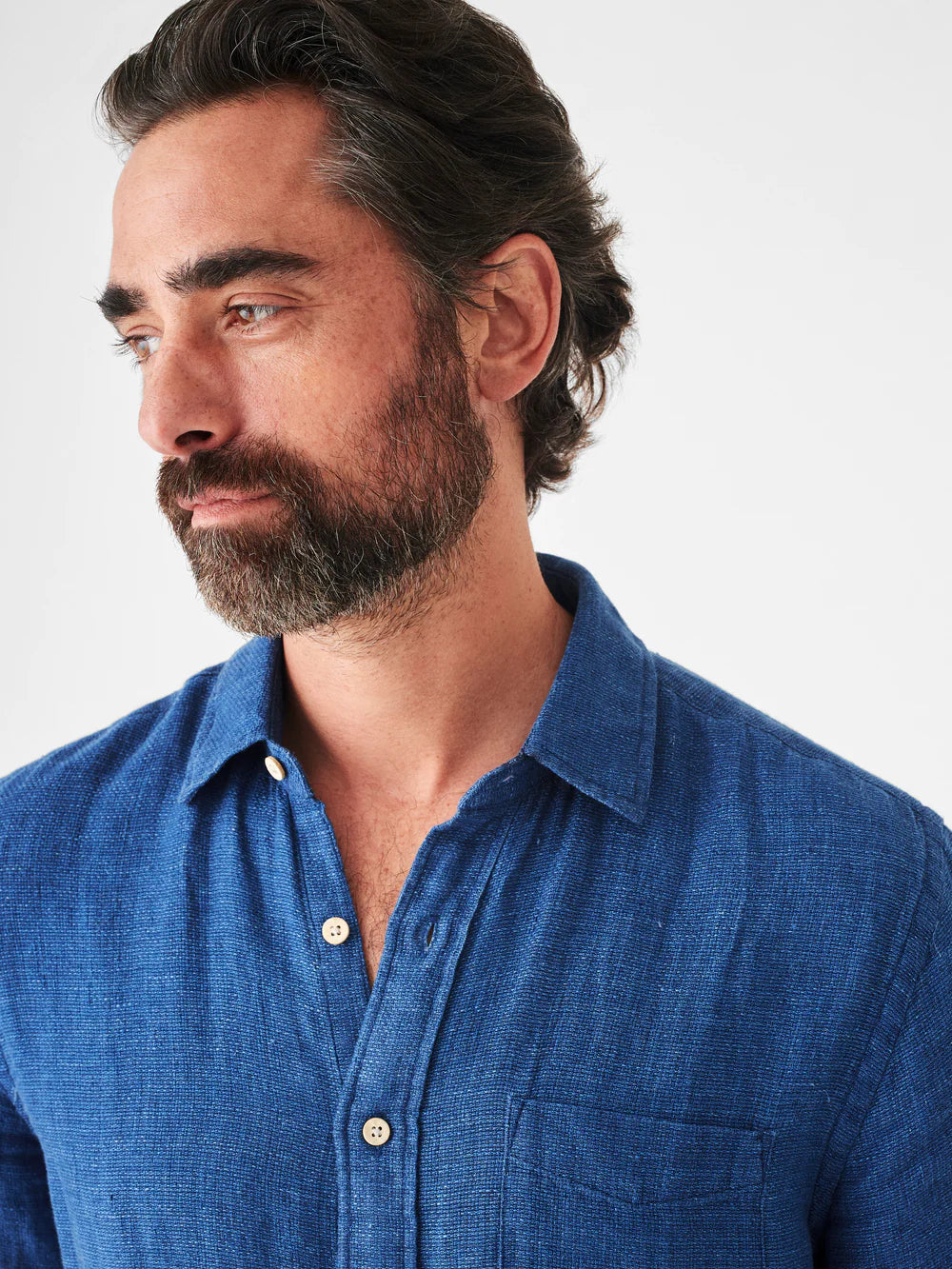 FAHERTY SHORT-SLEEVE LINEN LAGUNA SHIRT IN INDIGO BASKETWEAVE in INDIGO BASKETWEAVE — view 4