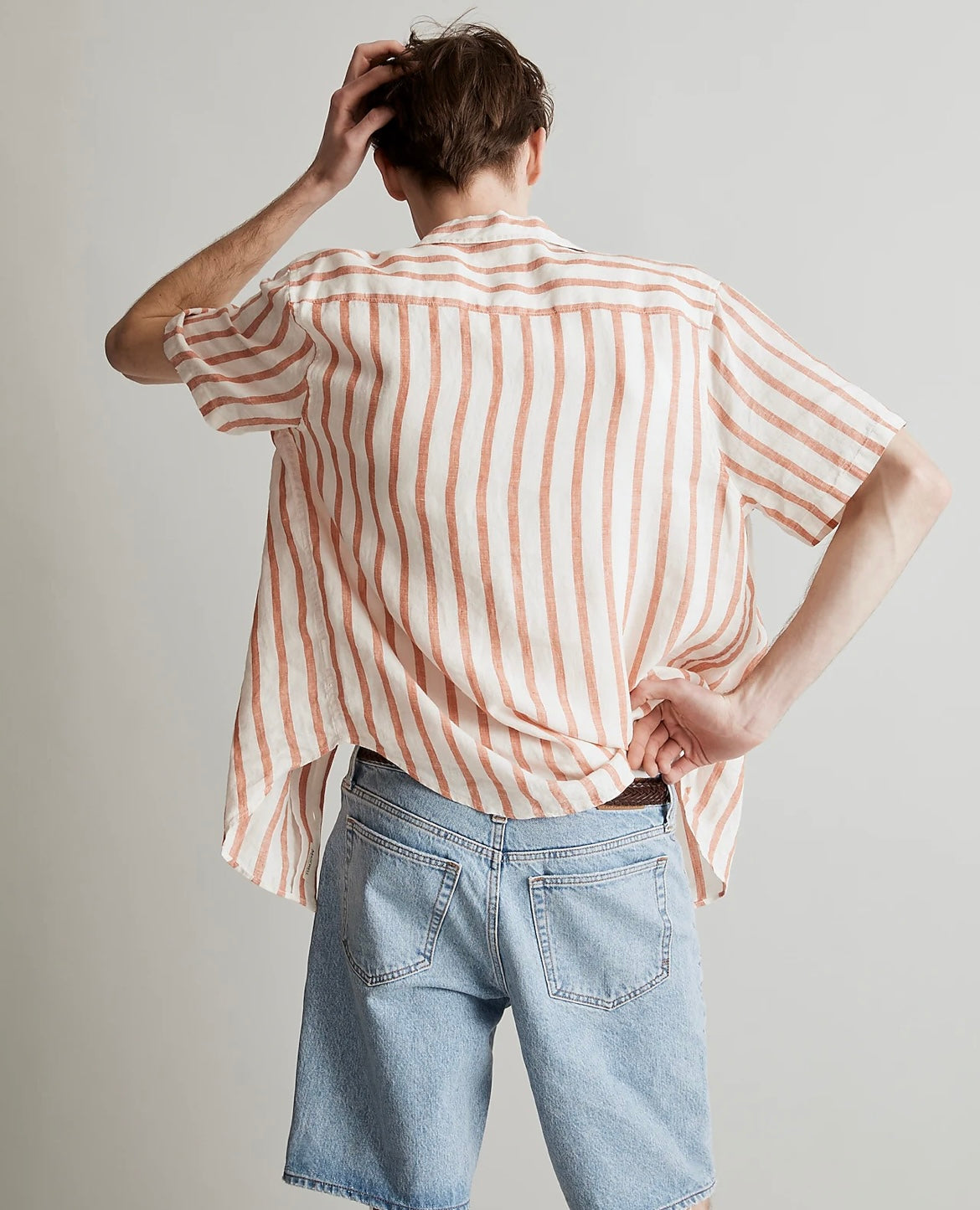 Madewell - MADEWELL LINEN EASY SHORT-SLEEVE SHIRT IN SWEET DAHLIA - Rent With Thred