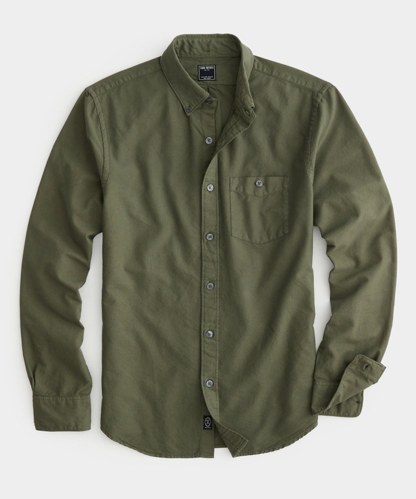 Todd Snyder Classic Fit Garment-Dyed Favorite Oxford in Tent Green