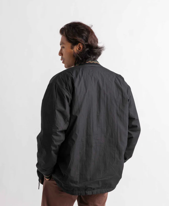 General Admission - GENERAL ADMISSION ALONDRA COACHES JACKET IN BLACK - Rent With Thred